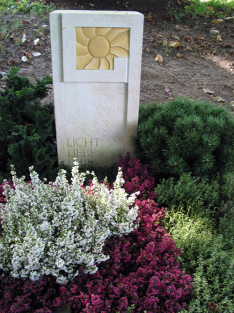 <p>Grabgestaltung Winter</p> <p>Grabgestaltung Winter</p>